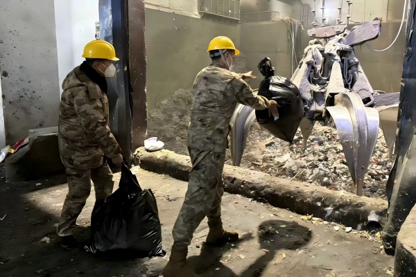 1765419713694949.jpg 嚴(yán)守保密防線 筑牢安全屏障照片(1).jpg